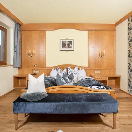 Fruehstueckspension Karwendel Апартаменты *